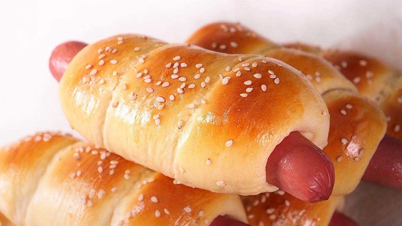 pan de salchicha colombiano